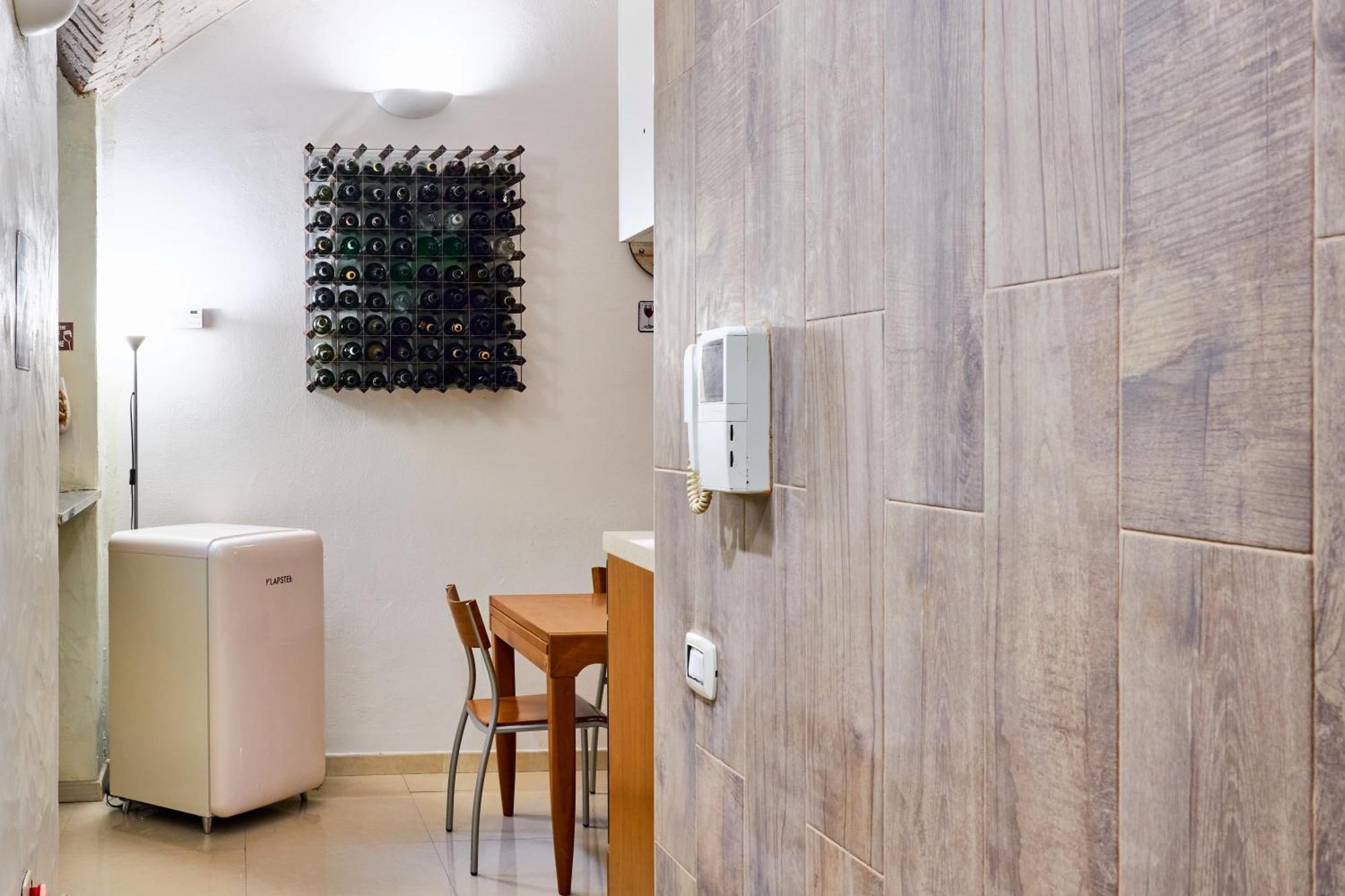 La Cantinetta Di Milano - The Wine Cave In Milan, Huge 110Sqm Apartment Next To Central Station ภายนอก รูปภาพ