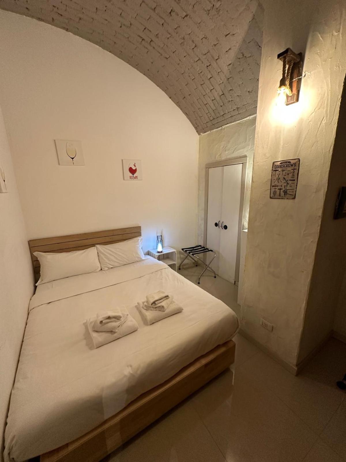 La Cantinetta Di Milano - The Wine Cave In Milan, Huge 110Sqm Apartment Next To Central Station ภายนอก รูปภาพ